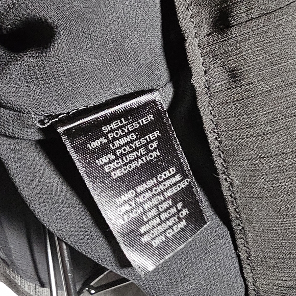 WHBM Black cap flutter sleeve lightweight top size XS - Picture 8 of 8